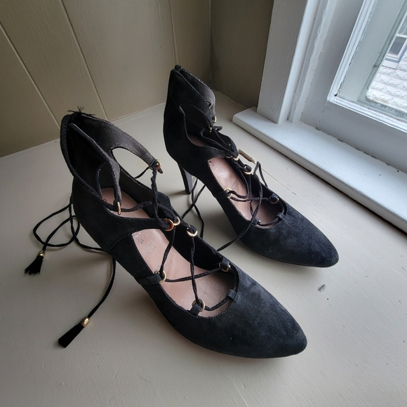 Tamaris, Black suede wrap pump, Size 40 (81/2-9) - Picture 2 of 6